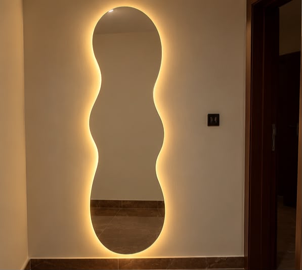 Decorative Mirrors With designs alternate view